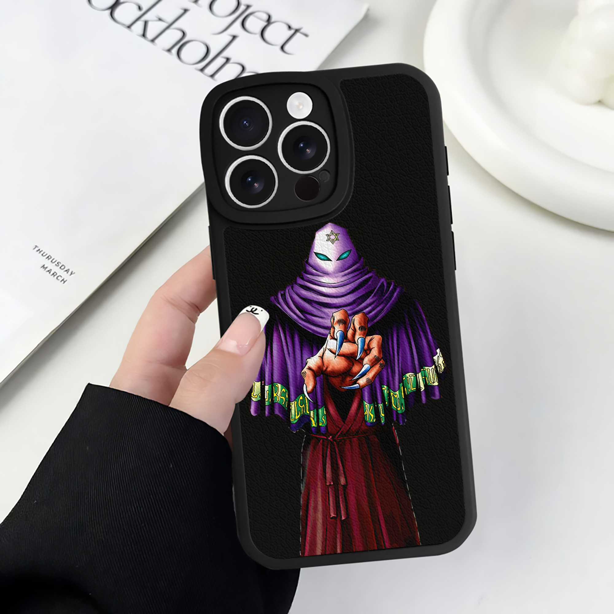 （画像用） 遊☆戯☆王 Yu-Gi-Oh! 【iPhone 16シリーズ対応】シリコンスマホケース（レザー調） 材質：シリコン